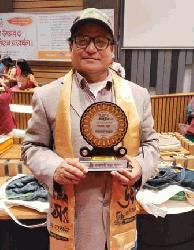 রাজশাহী ছড়া সংসদ পদক পেলেন পারভেজ বাবুল