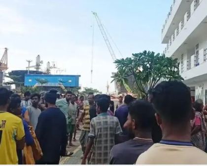 সীতাকুণ্ডে শিপইয়ার্ডে বিষাক্ত গ্যাসে মৃতের সংখ্যা বেড়ে ৯