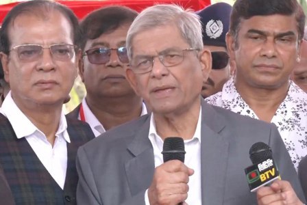 ত্যাগের বিনিময়ে অর্জিত গণতন্ত্রকে রক্ষার আহ্বান রাষ্ট্রপতির