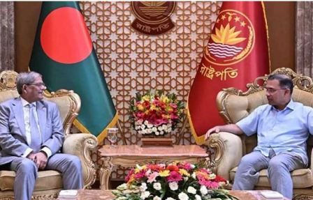 রাষ্ট্রপতির সঙ্গে প্রধানমন্ত্রীর সৌজন্য সাক্ষাৎ